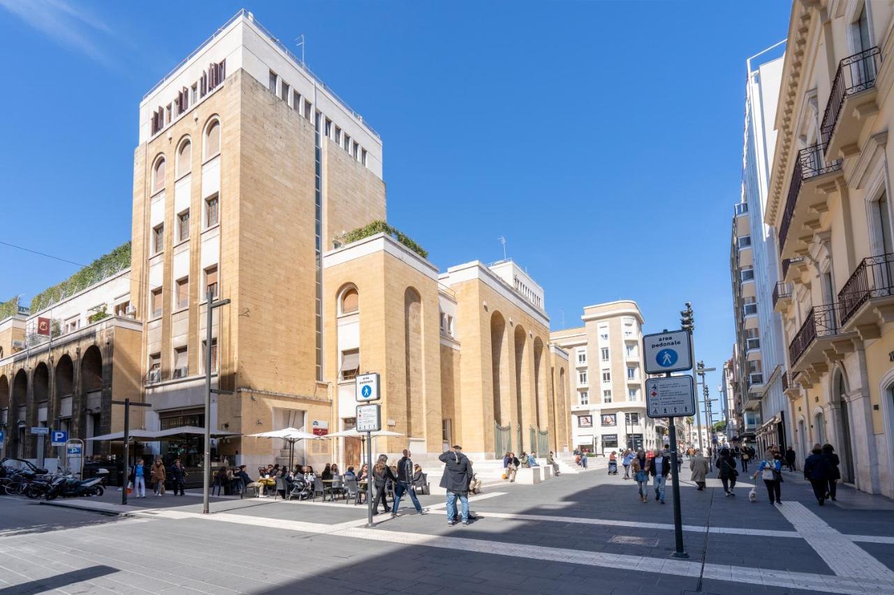Twelve12 - Universita & Stazione Aparment Bari Eksteriør billede